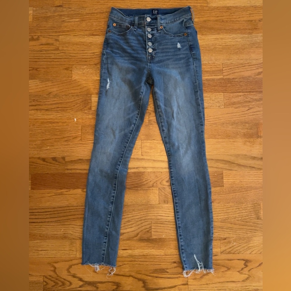 GAP True Skinny Jeans Women’s Size 25. 0/25 Button Closure Blue Jeans Flattering